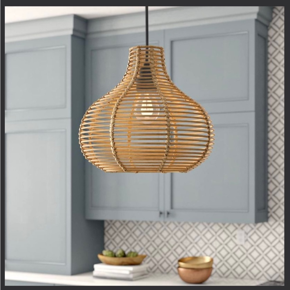 Bamboo pendant lampshade